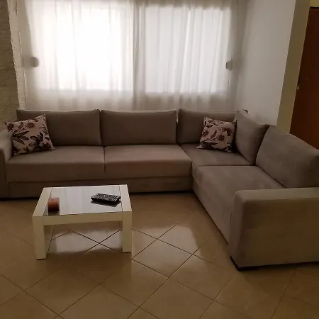 Luxury Duplex Armand Durres アパート