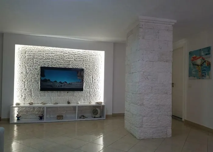 Luxury Duplex Armand Durres * Golem (Tirana)