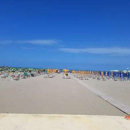 Luxury Duplex Armand Durres شقة غوليم